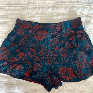 Floral design shorts